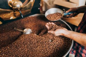 KÃ¶stlich duftender Espresso oder Kaffee fÃ¼r das besondere italienische Kaffeeerlebnis - die Bohnenauswahl der Esther Genusswelt